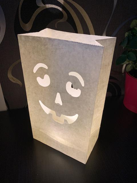 Candle Bags CB05 obličej balení 10ks dekorativních lampionů
