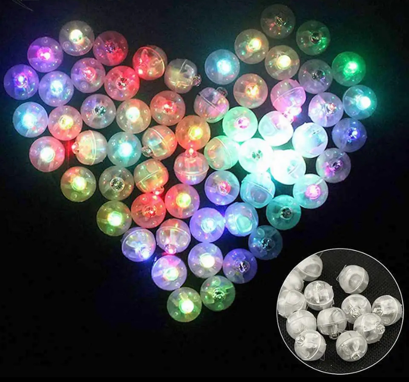 Teplé bílé LED světýlko DekorLED1S do balónků a dekorací