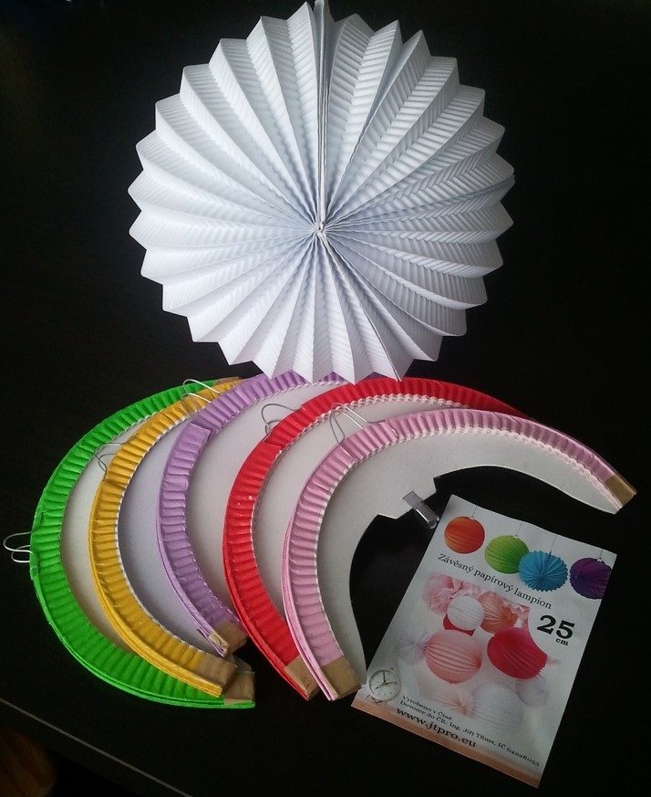 Hnědý kulatý závěsný lampion WATERMELON průměr 25 cm 